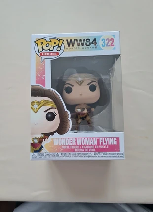 Pop Wonder woman flying, marke: Funko, zustand: Sehr gut, größe: 4 Jahre / 104, 8,00 €, 9,10 € inklusive Vinted-Käuferschutz
