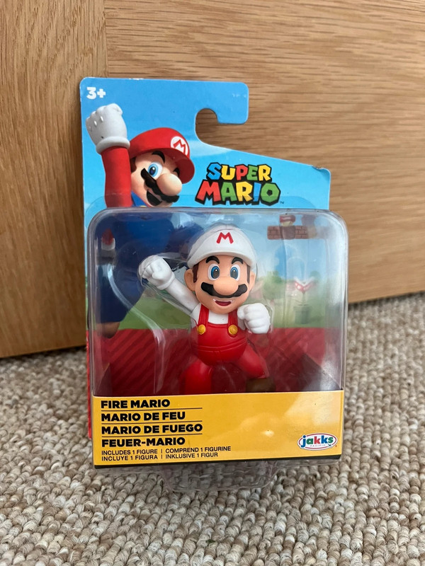 Super Mario fire Mario boxed figure 1