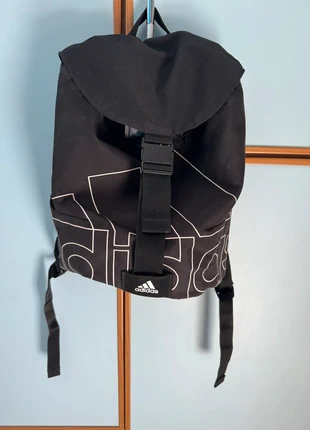 Zaino Adidas, marke: adidas, zustand: Sehr gut, 15,00 €, 16,45 € inklusive Vinted-Käuferschutz