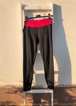 Leggins sportivi donna Puma neri e magenta – taglia S, brand: Puma, condizioni: Ottime, taglia: S / IT 40 / EU 36, €8.00, €9.10 include la Protezione acquisti