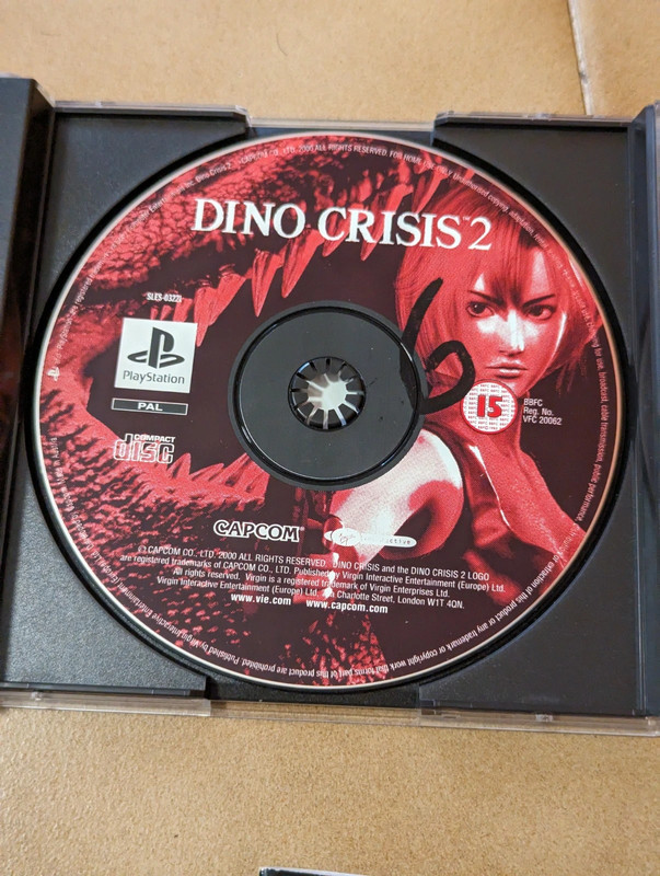 Dino Crisis 2 PS1 3
