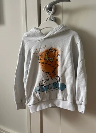 Garfield hoodie, brand: United Colors of Benetton, condition: Satisfactory, size: 4 years / 104 cm, €2.00, €2.80 includes Buyer Protection