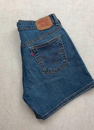 Short Levi’s Femme Denim Bleu Stretch – Modèle Nouveau Jeans Taille 6 (FR 36/38), brand: Levi's, condition: Very good, size: M / 38 / 10, €15.00, €16.45 includes Buyer Protection Pro