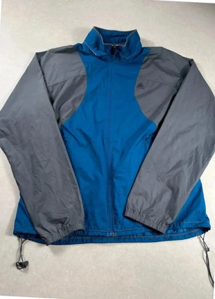 Veste doudoune parkas coupe vent imperméable nike acg vintage Taille L 297, marque: Nike, état: Très bon état, taille: L, 42,00 €, 44,80 € Protection acheteurs incluse