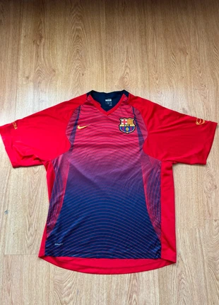 Maillot Barcelone Nike Vintage Thierry Henry, brand: Nike, condition: Very good, size: M, €40.00, €42.70 includes Buyer Protection