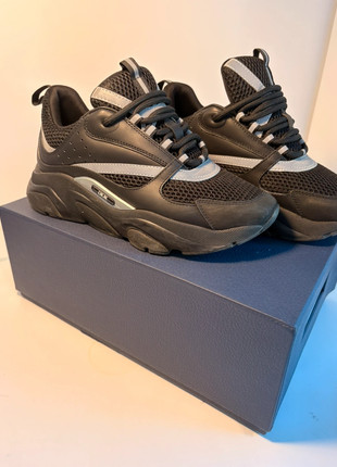 Sneaker Dior b22 noire, marque: Dior, état: Très bon état, taille: 41, 499,99 €, 525,69 € Protection acheteurs incluse