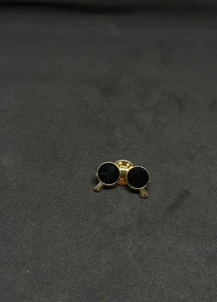 Pin’s lunette de soleil, brand: Original, condition: New without tags, €1.99, €2.79 includes Buyer Protection