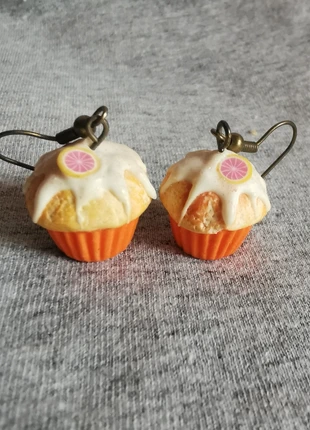 Boucles d'oreilles cupcake miniature orange en pâte polymère , condizioni: Ottime, €9.00, €10.15 include la Protezione acquisti Pro