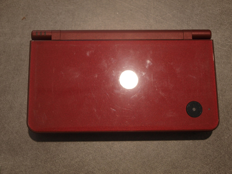 nintendo ds i xl rouge avec pochette et 8 jeux 3