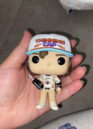 Pop stranger things, marque: Stranger Things, état: Très bon état, taille: Taille unique, 5,00 €, 5,95 € Protection acheteurs incluse