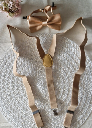 Ensemble vintage bretelles et noeud papillon beige, brand: bretelles noeud papillon, condizioni: Nuovo senza cartellino, €12.50, €13.83 include la Protezione acquisti