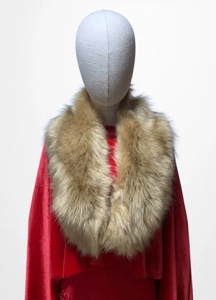 Cuello pelo sintético de color camel, marque: LY cuello pelo sintético camel, état: Très bon état, 15,00 €, 16,45 € Protection acheteurs incluse