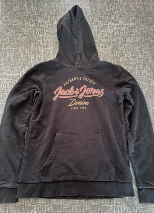 SweatJacks Jones noir, brand: Jack & Jones, condition: Very good, size: 16 years / 176 cm, €5.00, €5.95 includes Buyer Protection