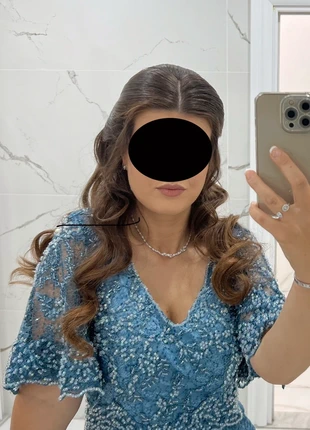 Avondjurk licht blauw , merk: samet keskin, staat: Heel goed, maat: M / 38 / 10, € 90,00, € 95,20 inclusief Kopersbescherming