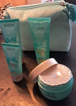 Douglas giftset, marque: Douglas, état: Neuf avec étiquette, 3,50 €, 4,38 € Protection acheteurs incluse