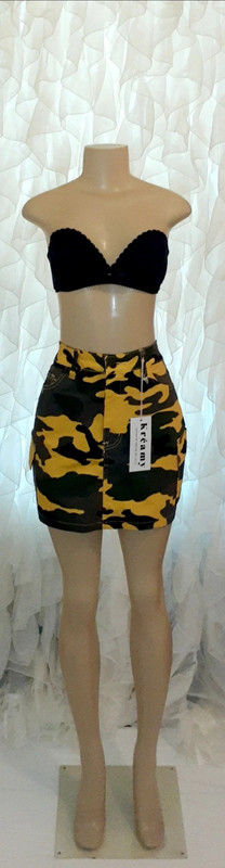 Kreamy Yellow Camouflage Mini Skirt 2X 3