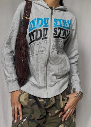 Vintage Archive Diesel Grey Zip Up Graphic Hooded Sweater (#598), marque: Diesel, état: Très bon état, taille: S / 36 / 8, 26,00 €, 28,00 € Protection acheteurs (Pro) incluse