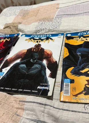 Universo DC Rinascita Batman volumi 10-11-12 ITA, staat: Heel goed, € 1,50, € 2,28 inclusief Kopersbescherming