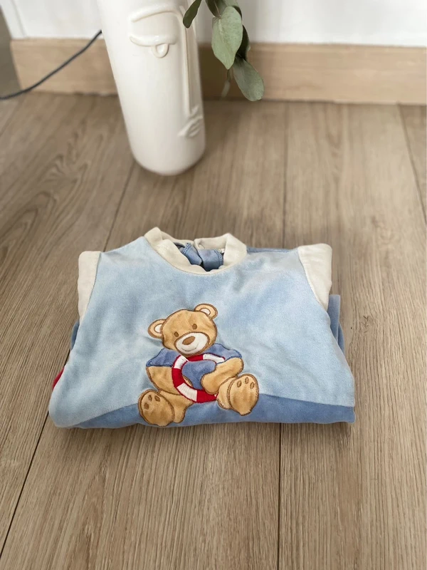 Lot de 4 pyjamas - photo numéro 2