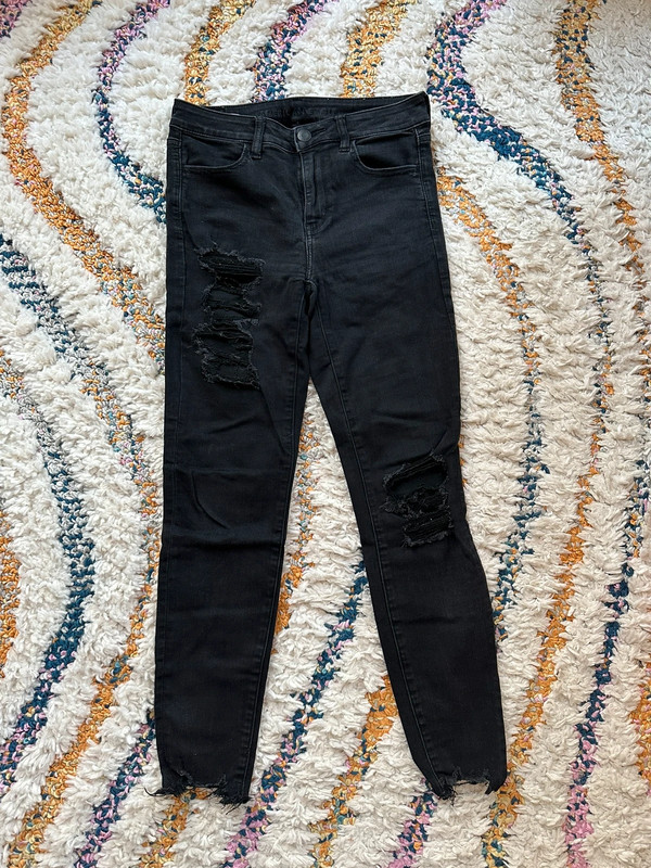 Black Ripped American Eagle Skinny Jeans 1