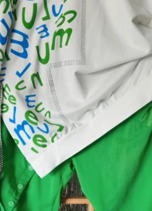 Dres kpl, merk: TEN, staat: Veelgebruikt, maat: XL / 42 / 14, € 13,00, € 14,35 inclusief Kopersbescherming