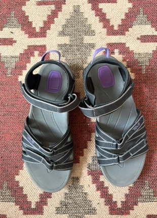 Teva Sandals – New Without Tags (EU38 / US8), marque: Teva, état: Neuf sans étiquette, taille: 38, 40,00 €, 42,70 € Protection acheteurs incluse