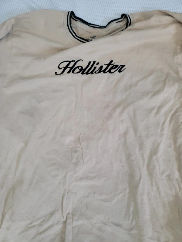 Large Hollister long sleeve shirt 1