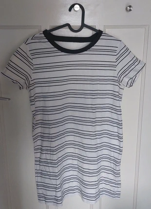 Jurk Forever 21, merk: Forever 21, staat: Goed, maat: M / 38 / 10, € 4,00, € 4,90 inclusief Kopersbescherming