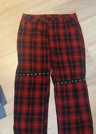 Emo pants, merk: Alternative, staat: Heel goed, maat: M / 38 / 10, € 10,00, € 11,20 inclusief Kopersbescherming