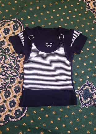 T shirt fille taille 2 ans, condition: Very good, size: 18-24 months / 86 cm, €1.00, €1.75 includes Buyer Protection