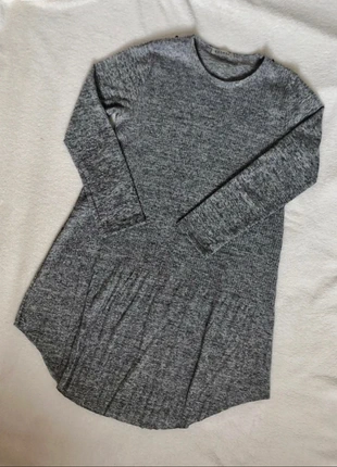 Robe pull léger gris, staat: Heel goed, maat: S / 36 / 8, € 8,00, € 9,10 inclusief Kopersbescherming