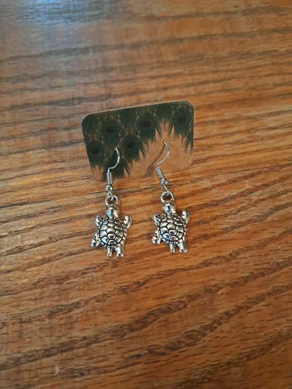 turtle charm earrings in silver 2