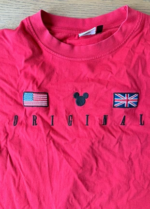 Red Disney T-Shirt, brand: Disney, condition: Very good, size: S, £24.00, £26.22 includes Buyer Protection