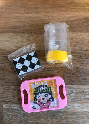 Jeux enfant, staat: Nieuw, € 3,00, € 3,85 inclusief Kopersbescherming