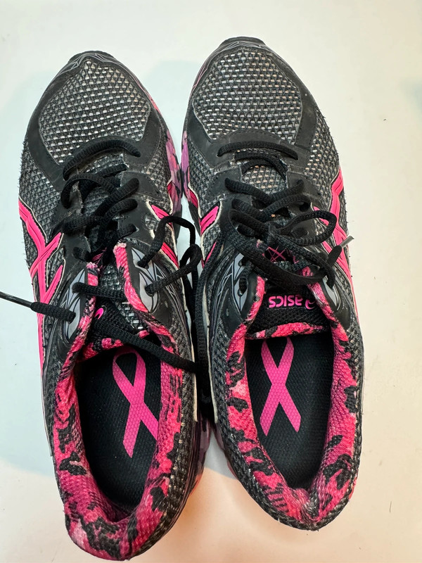 WMNS Asics GT 1000 3 Pink Ribbon Running Shoes Size 10.5 T4L3N Vinted