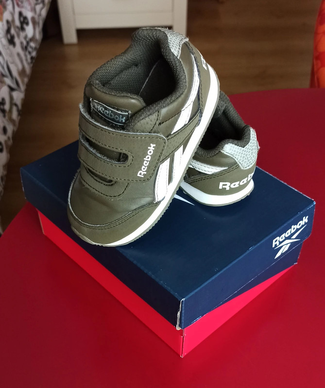 Playeros reebok outlet