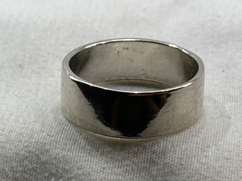 Simple Band Silver Ring 4