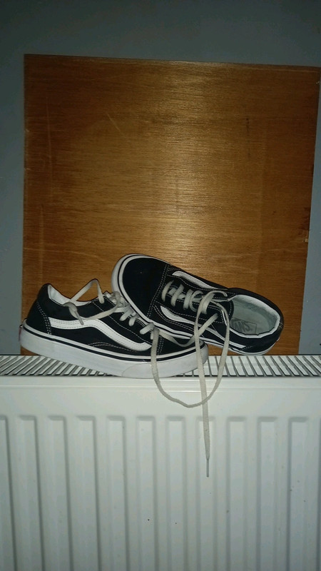Black vans online size 2.5