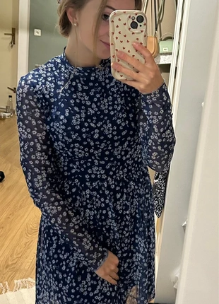 Tommy Hilfiger mesh jurkje, merk: Tommy Hilfiger, staat: Nieuw zonder prijskaartje, maat: S / 36 / 8, € 22,50, € 24,33 inclusief Kopersbescherming