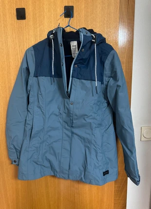 Abrigo, marca: Decathlon, estado: Novo sem etiquetas, tamanho: S / 36 / 8, €28.00, €30.10 inclui Proteção do Comprador