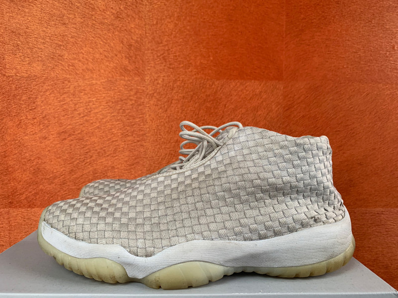 Jordan hot sale future white