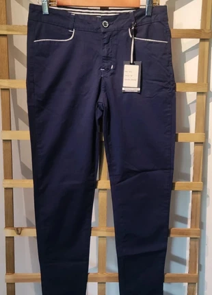 Hublot Mode Marine , Pantalon Chino Femme taille 38 , Womens Pant size M, brand: Hublot, condizioni: Nuovo con cartellino, taglia: M / IT 42 / EU 38, €22.50, €24.33 include la Protezione acquisti
