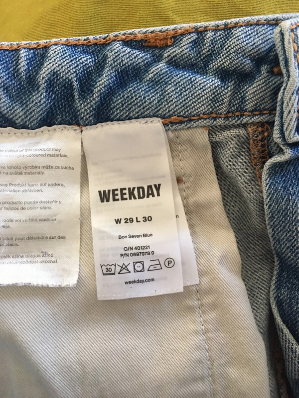 Weekday online bon jeans