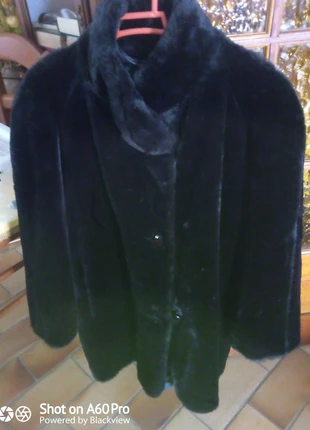 Manteau vintage fausse fourrure tbe 44..mesures annonce, brand: Boutique indépendante, condition: Very good, size: XXL / 44 / 16, €12.00, €13.30 includes Buyer Protection
