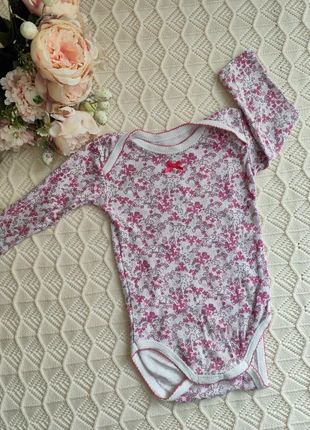 Body fleuri 9mois 🩷 Fille, marque: Pommette, état: Très bon état, taille: 9-12 mois / 74 cm, 1,00 €, 1,75 € Protection acheteurs incluse