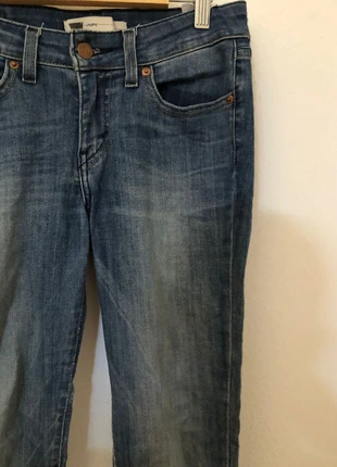 Jeans ragazza, marke: Levi's, zustand: Sehr gut, größe: M / 38 / 10, 25,00 €, 26,95 € inklusive Vinted-Käuferschutz