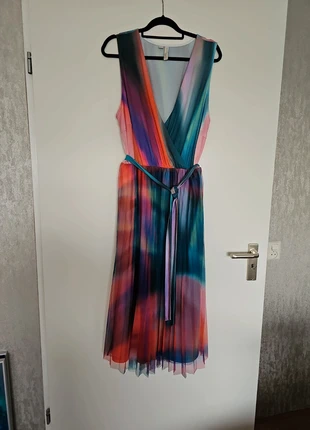 Bonprix overslagjurk, merk: Bonprix, staat: Nieuw zonder prijskaartje, maat: 4XL / 48 / 20, € 15,00, € 16,45 inclusief Kopersbescherming