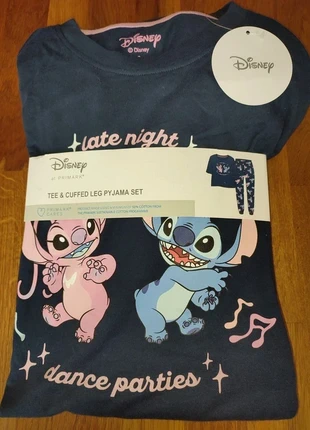 Pyjama "Lilo & Stitch : Stitch & Angel - Late Night / dance parties" - Taille : S - Marque : Disney, merk: Disney, staat: Nieuw met prijskaartje, maat: S / 36 / 8, € 15,00, € 16,45 inclusief Kopersbescherming