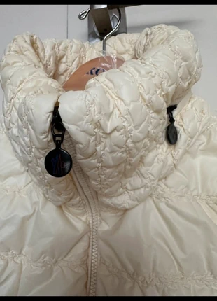 Veste Moncler, marca: Moncler, estado: Novo sem etiquetas, tamanho: M / 38 / 10, €670.00, €704.20 inclui Proteção do Comprador