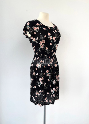 Süßes Viskose Blumenkleid schwarz rosa, marque: shine on me, état: Très bon état, taille: M / 38 / 10, 20,00 €, 21,70 € Protection acheteurs incluse